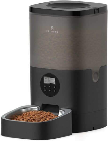 Best Automatic Dog Feeder for Large Dogs: Top Picks for 2023